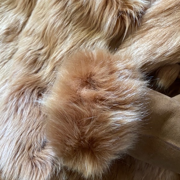 Sheepskin Fur Coat - Picture 4 of 5